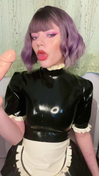 Sale on my Onlyfans! This month there will be lots of cumplay, drool, ahegao, BJs, latex and more! With gagged content coming later in the month for Xmas 🎄 Spots will go fast, so be quick!  