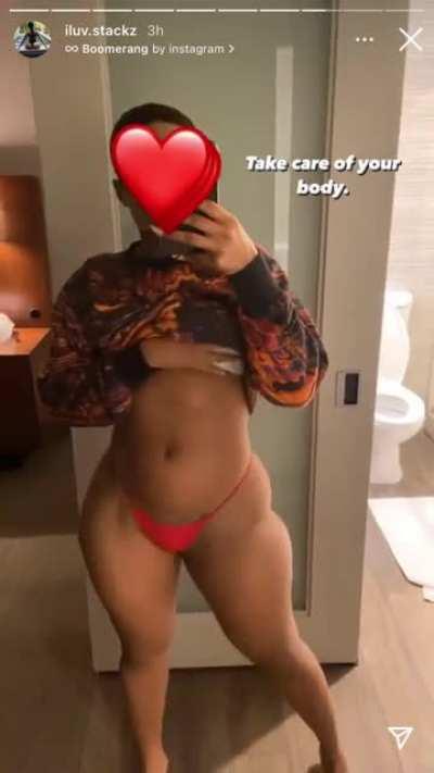 Look At That Ass🥴