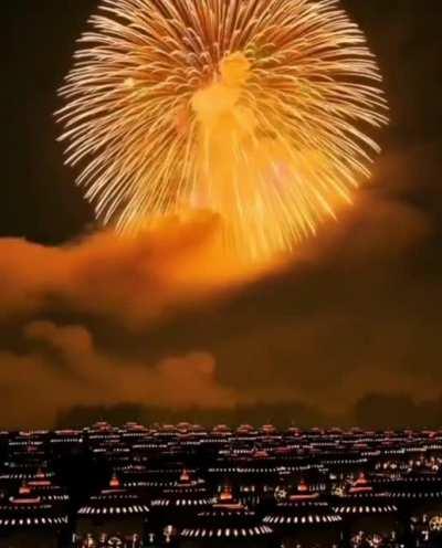 Fireworks fest in Japan