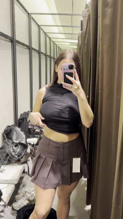 shopping between college classes is so fun