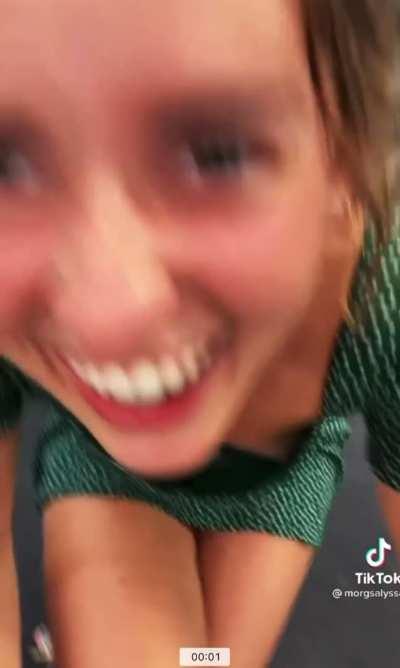 Morgsalyssa nip slip