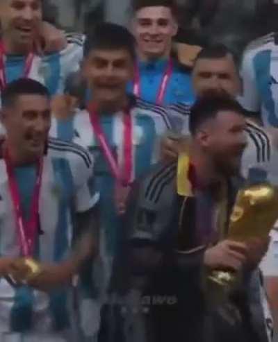 No me canso de ver este video