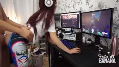 D.Va Cosplay Girl Gets Fucked While Playing Overwatch