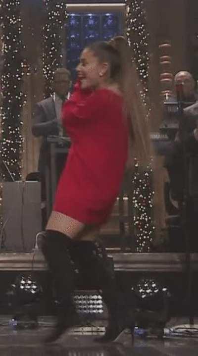 I miss the thigh highs era