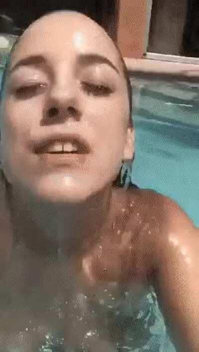 #NSFW Bİ BOY VERDİ, BİZİMKİNİ GÖRDÜ DAYANAMADI