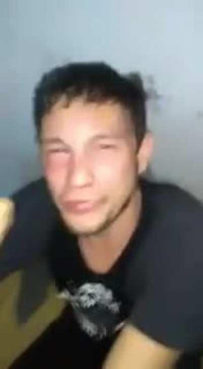 Chorro capturado por otros chorros a los que les robó la moto: 