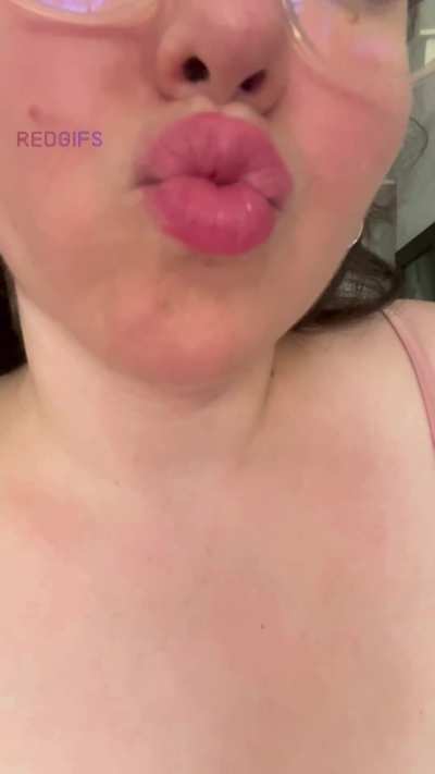 I'm trying to seduce you and you know it well