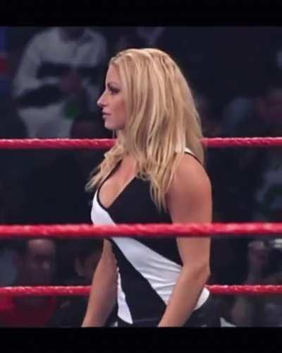 Sexiest referee ever and she didn’t even try