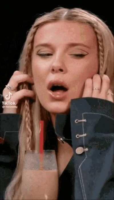 when she takes a huge 🍆 🥵 ( comment down your fantasies on her)