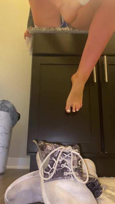 Just got back from the gym, take a whiff!