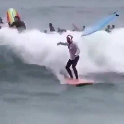 Let’s all catch the same wave, what could go wrong?