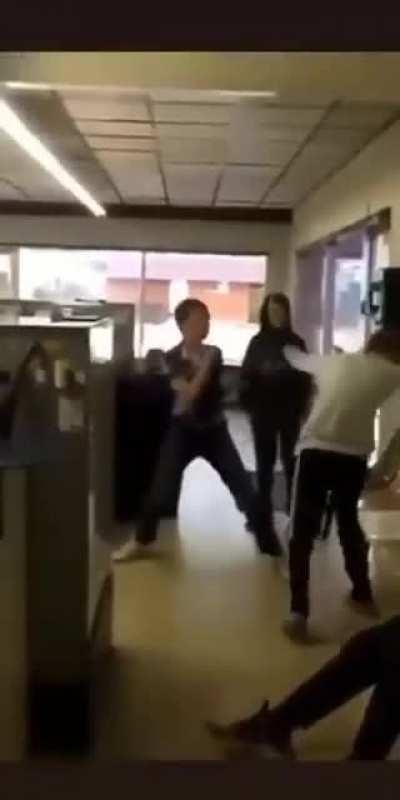 schoolfight_ - Video #3620