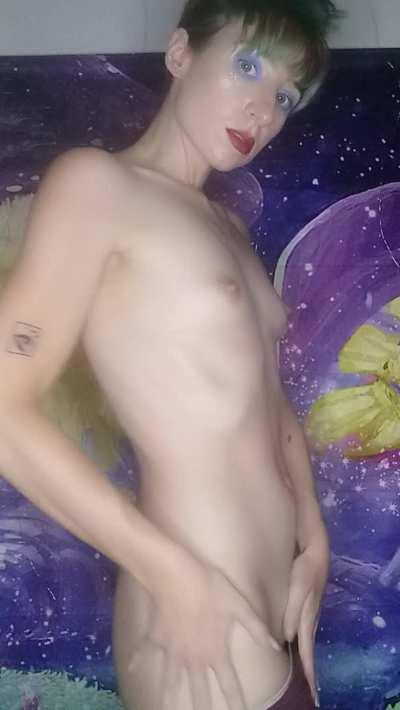 *Alexa play fuck the pain away by peaches*