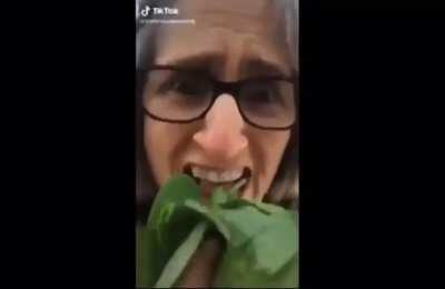 ThatVeganTeacher is two [NOT CLICKBAIT]