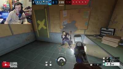 someone destroyed all the walls