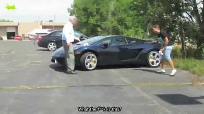 WCGW Doing a Fake Poop Prank on Someone’s Car