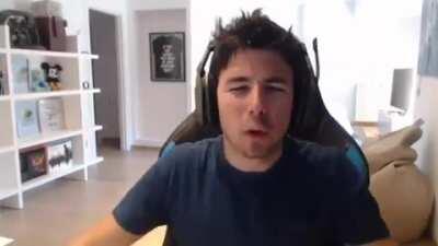 Otia no sabia que Willy era Bilingue