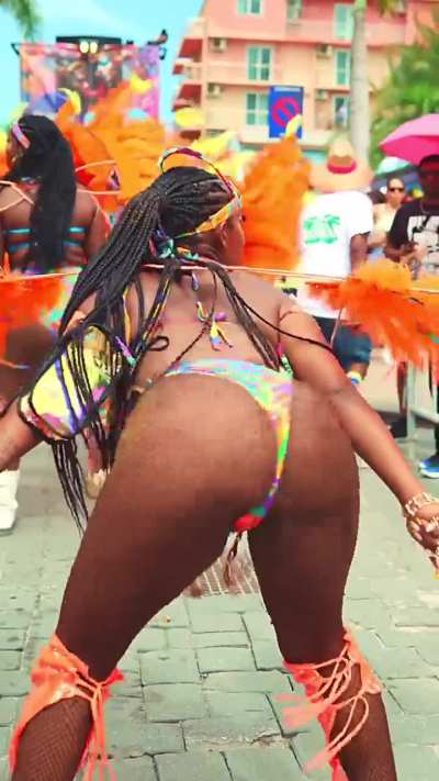 The city was alive yesterday @tropicalcarnival Sint Maarten