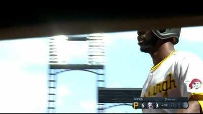 [Highlight] [Highlight] Andrew McCutchen hits a 2 run homer in the top of the 10th to put the Pirates up in extras