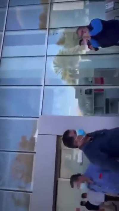 Bienvenida a Boric en Antofa. No apunto a nadie con el dedo.