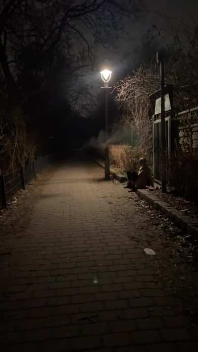 a huge stream of pee