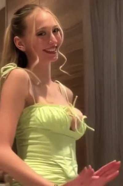 I have some wrong fantasies about Sophia Diamond...