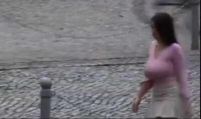 You couldn't miss them even if tried