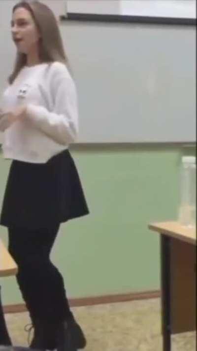 Продемонстрирую динозавра