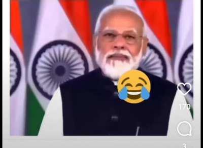 Ohh safed kapda 👔😂