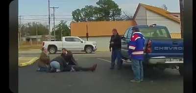 Road rager messes with the wrong guy [Volume warning for loud music in the beginning]