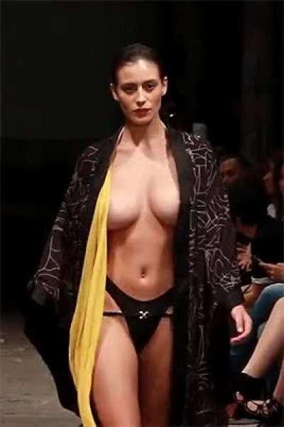 Alejandra Guilmant during a fashion show
