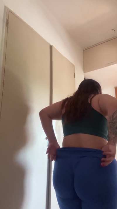 guess i just signed to the gang now