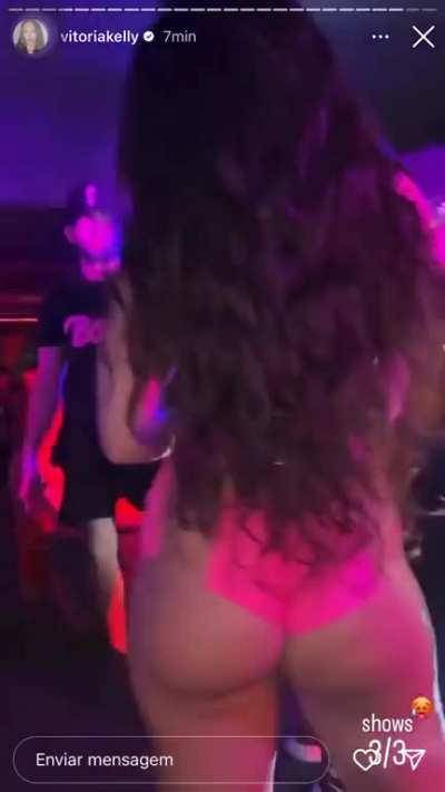 A flexionada de milhões 🤤🔥