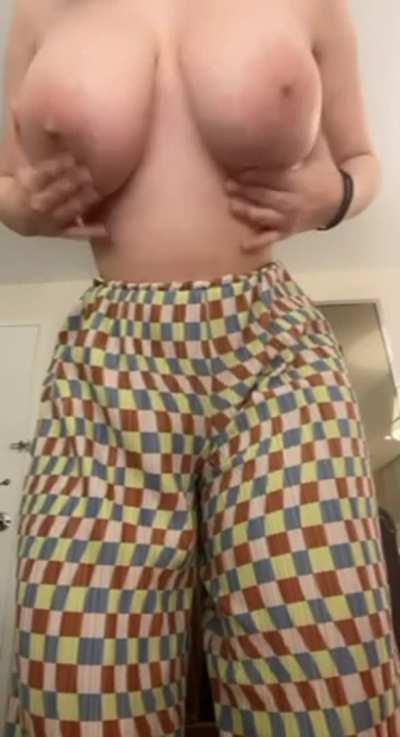 These DDDs might be too big for my 5’1 petite frame