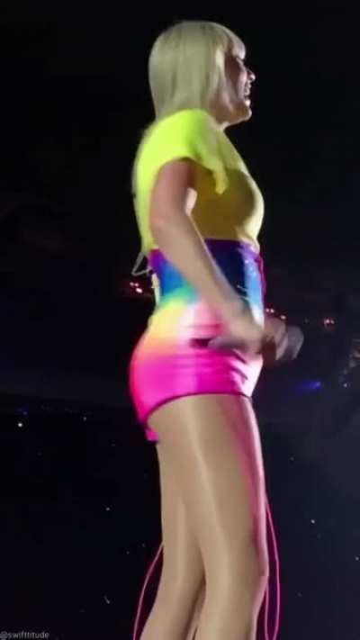 Thick Taylor 🍑🤤