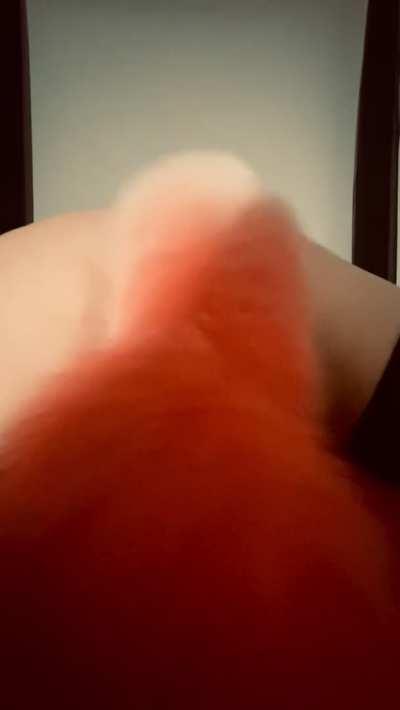 I’m not great at twerking yet, but it’s fun to shake around my tail plug!