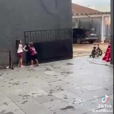 Found this Gem on Tiktok. (OG creator in the Comments)