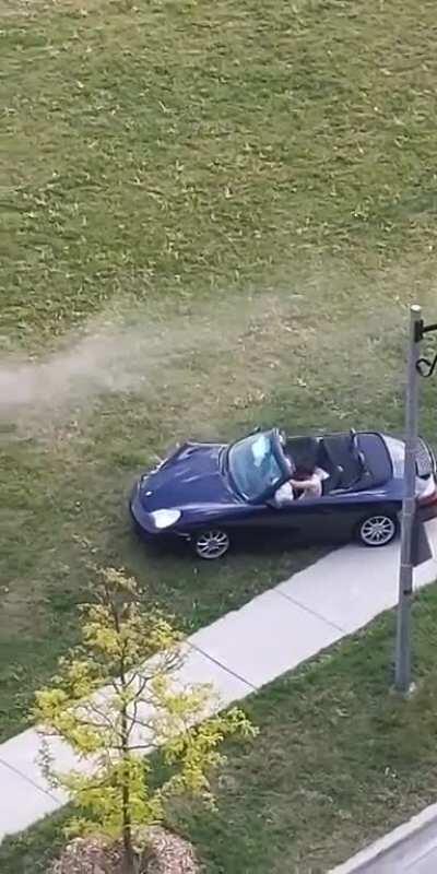 Heavily damaged Porche flees scene of accident on South Park Rd. in Markham, driving over sidewalk in a park area