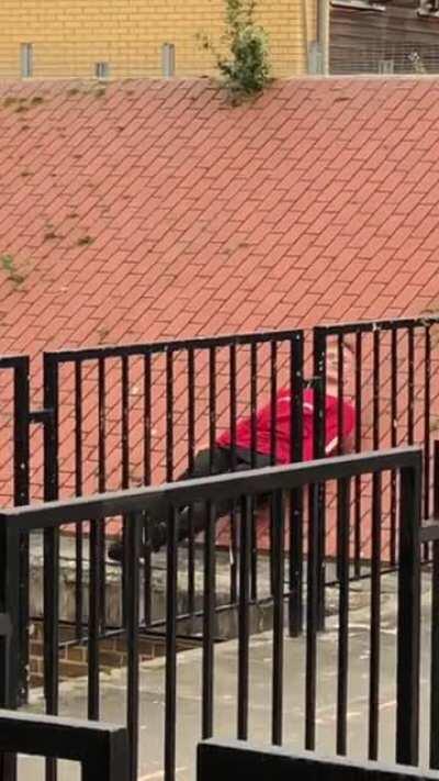 Just a little glitch in this model’s animation