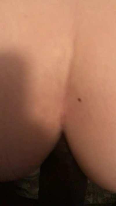 Middle eastern hotwife taking evey inch of my BBC 😈