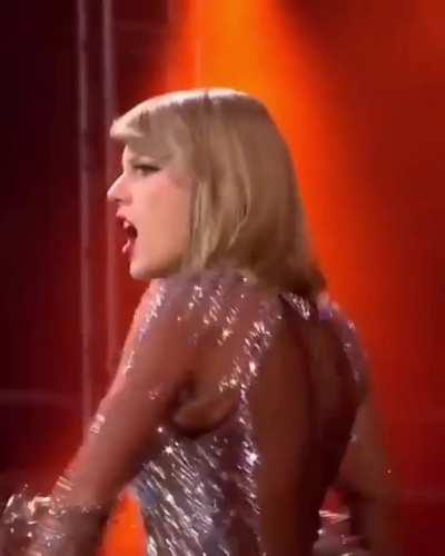 Taylor Swift just hits different 🤤