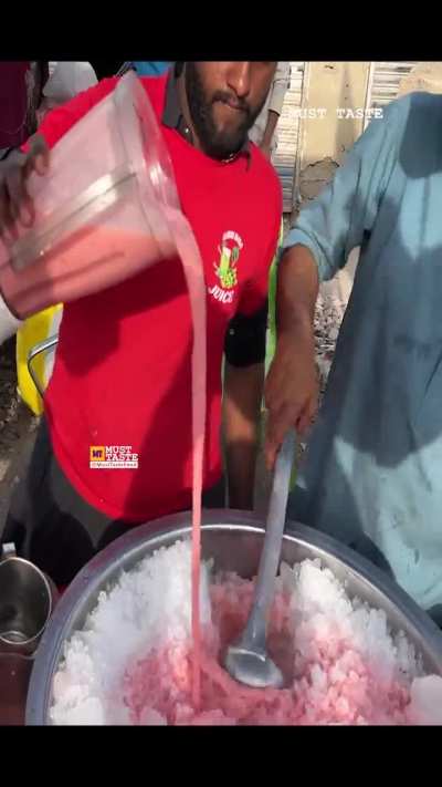 Watch how they make 100% original strawberry juice with fresh farm berries!