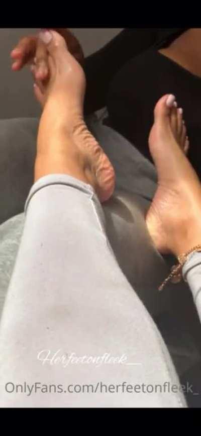 sorry y’all i’ve been at my cousins house for a week but im backk