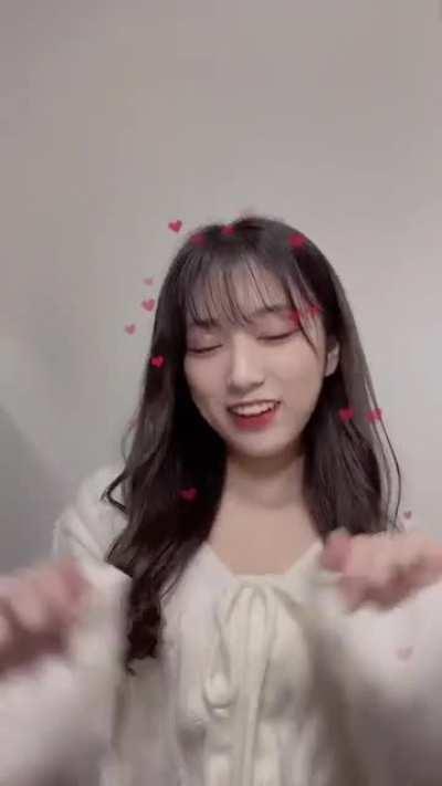 211107 - Yabuki Nako TikTok Update