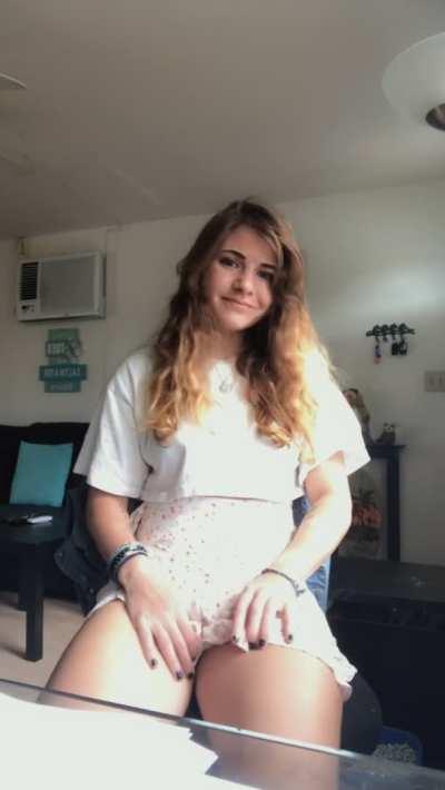 Would you be my study buddy?🙈💕