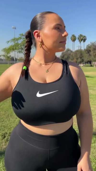 Anna Krylova Nike