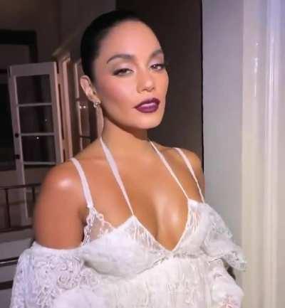 Vanessa Hudgens So Seductive