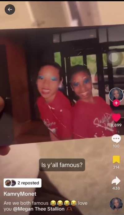 Awww! One of Meg’s childhood friend’s from dance class shares a pic 😊