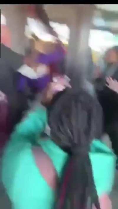 This fight had me laughing so hard. I have three versions, the extended one with bad quality, the short one with good quality, and a meme shared around school.