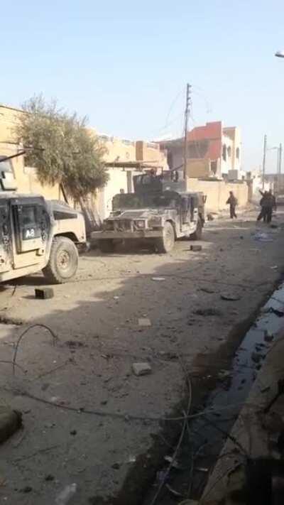 Iraqi SWAT Team engage several ISIS fighters down the road in Mosul 2017.